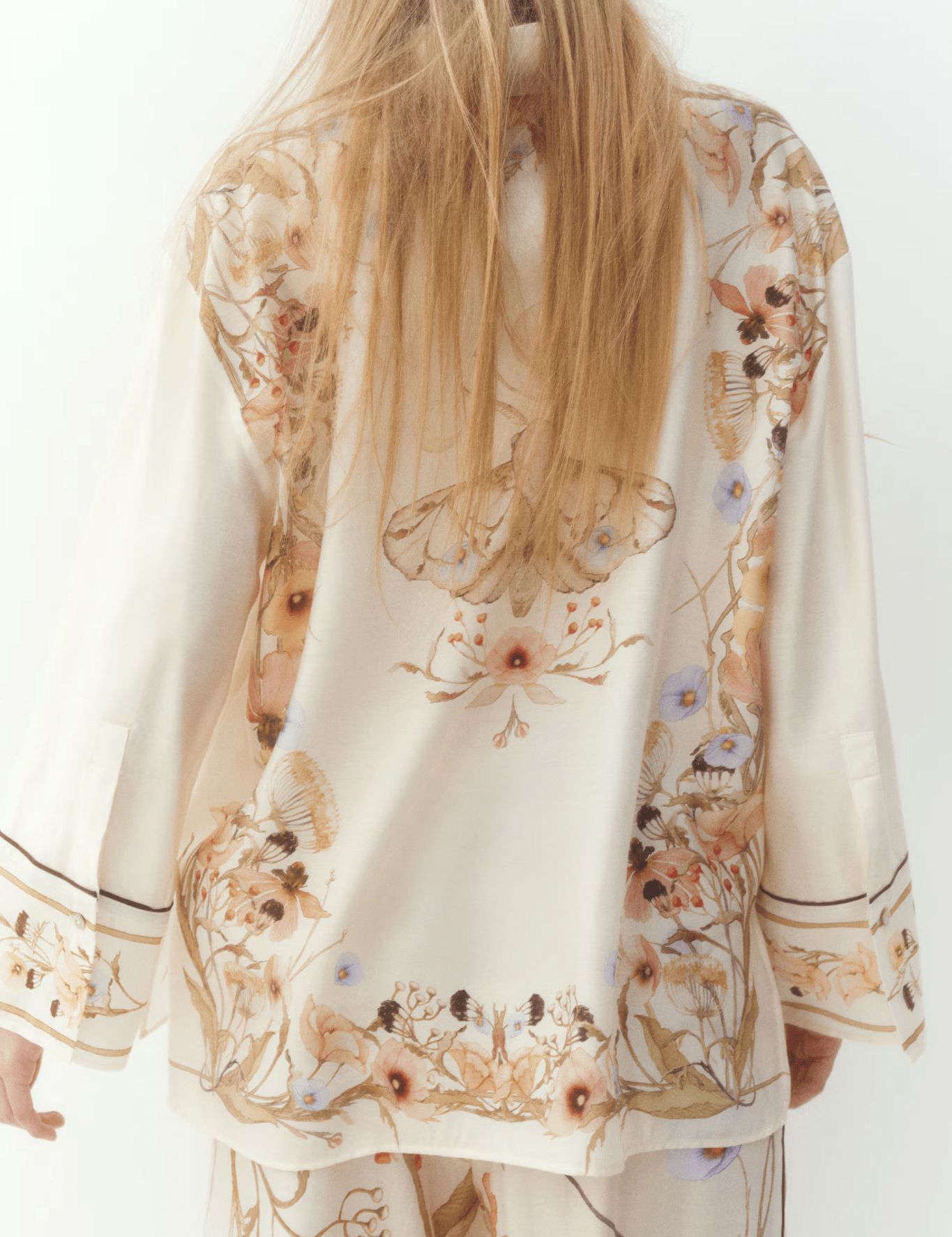 done-unizera-women-s-floral-pattern-shirt-with-rolled-edge-design-long-pants-temperament-spring-new-pants-done-unizera-women-s-floral-pattern-shirt-with-rolled-edge-design-long-pants_047bfb7a-4e2e-4606-9ff0-4ecee5494fc4.png