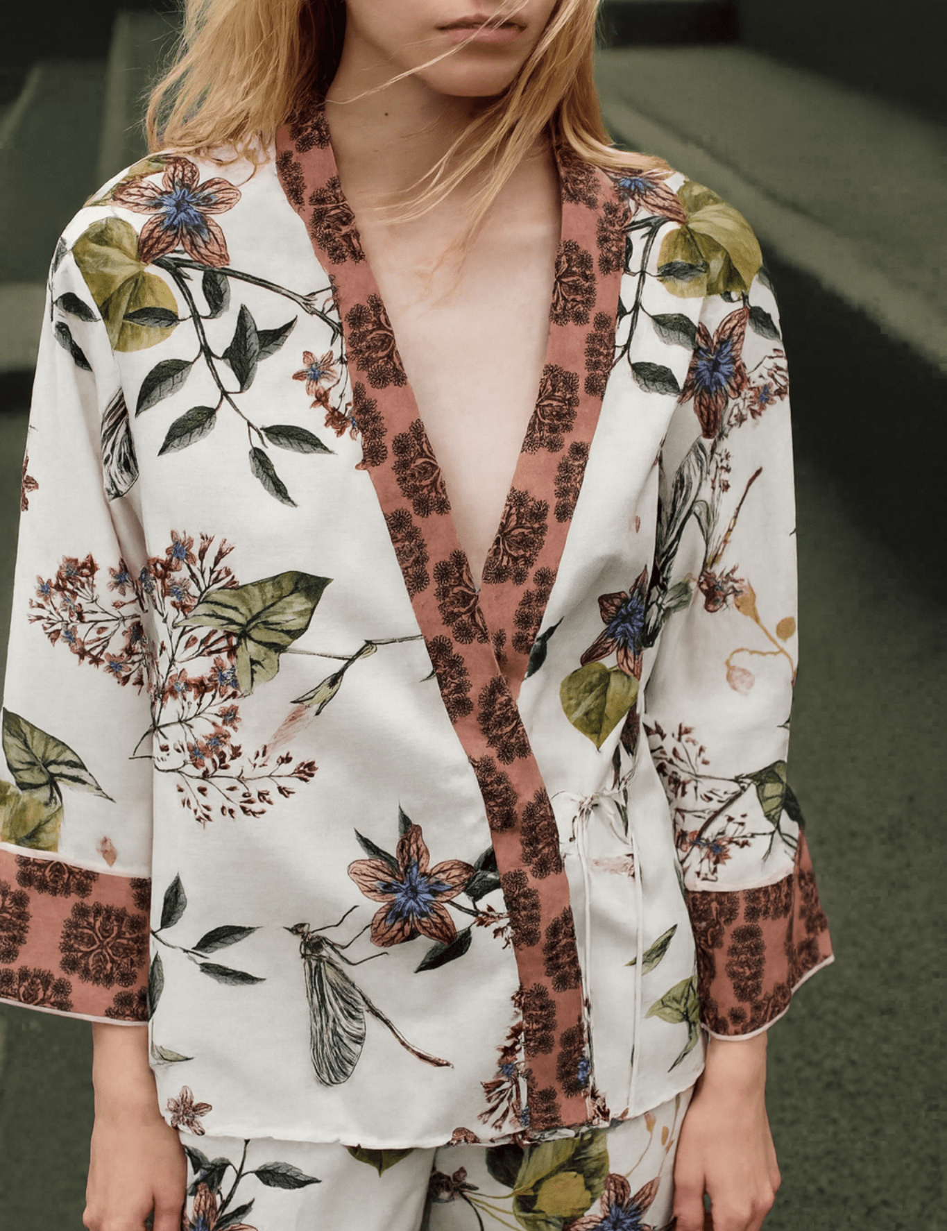 done-y2k-traf-fashion-printed-panty-suit-female-v-neck-lace-up-top-high-waist-wide-leg-pants-loose-two-piece-2024-new-done-y2k-traf-fashion-printed-panty-suit-female-v-neck-lace-up-to_52ac1f84-25d2-4d79-8a4e-b3fd11b9f4bf.png