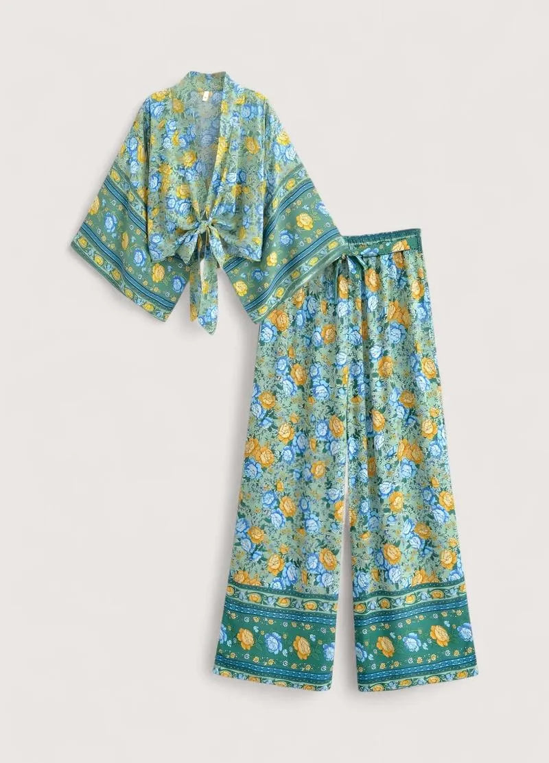 Ensemble kimono court et pantalon bleu fleuri - Chic-Kimikono