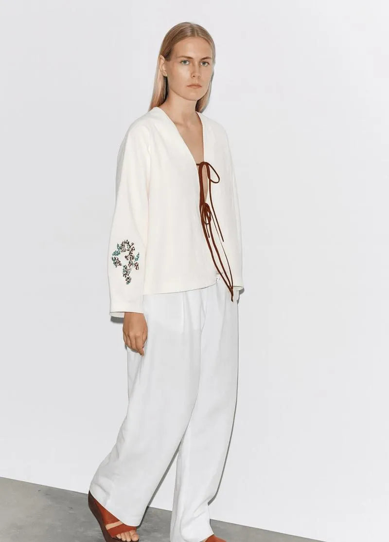 Kimono court beige en lin - Élégance d'été légère-Kimikono