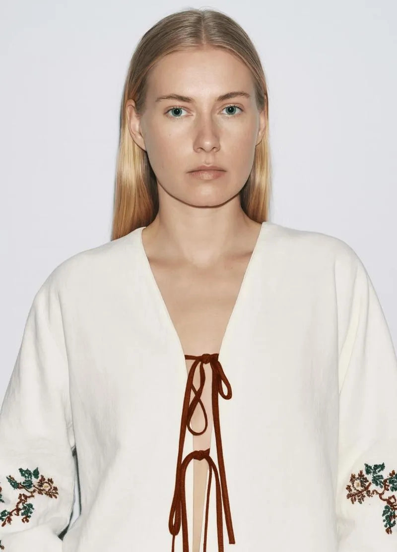 Kimono court beige en lin - Élégance d'été légère-Kimikono