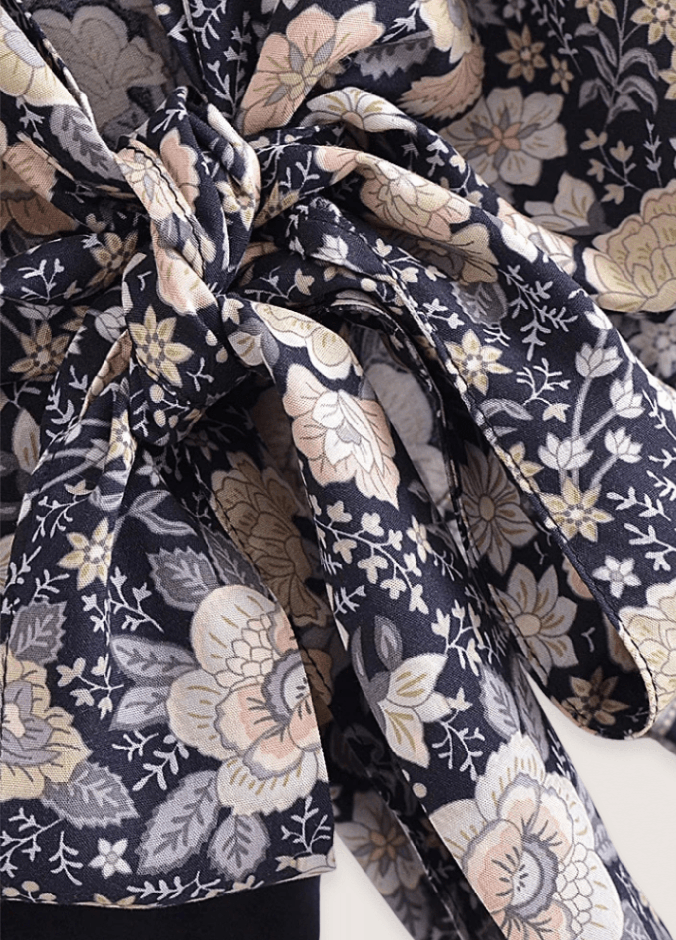 kimono-court-boheme-gris-et-rose-kimono-court-boheme-gris-et-rose-1181989919.png