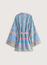 Kimono court fleuri bleu et rose - Élégant & fluide-Kimikono
