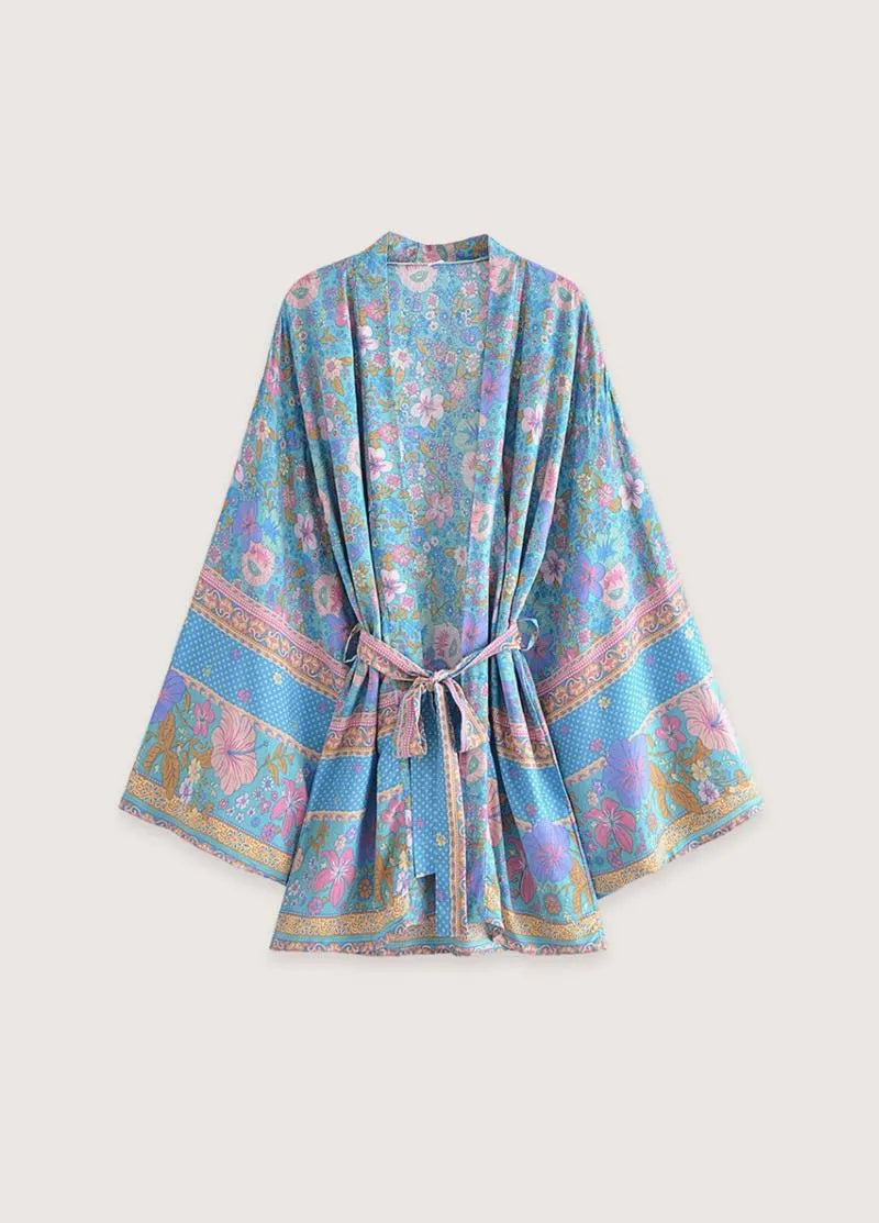 Kimono court fleuri bleu et rose - Élégant & fluide-Kimikono