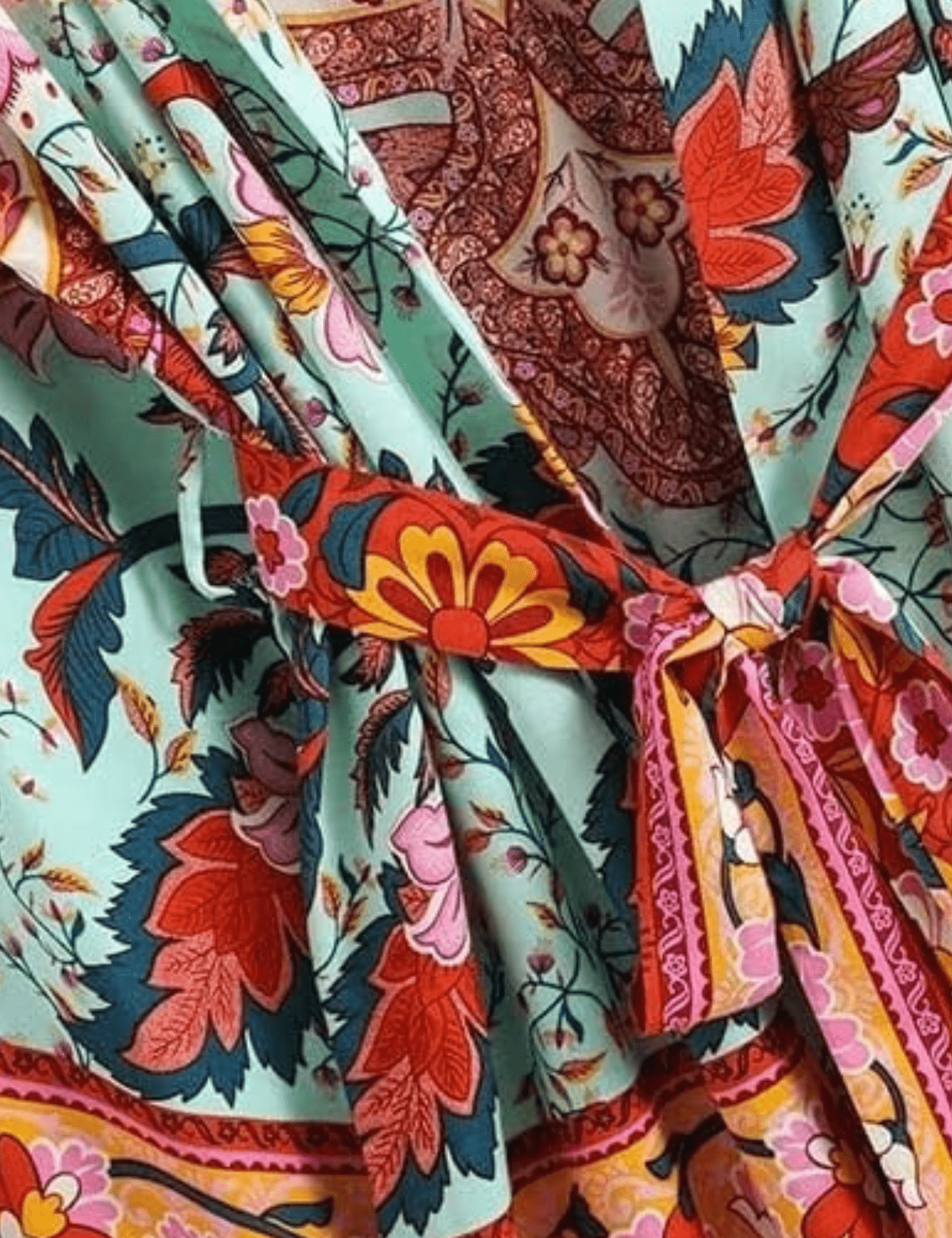 kimono-court-fleuri-bleu-et-rose-kimono-court-floral-46706391220529.png