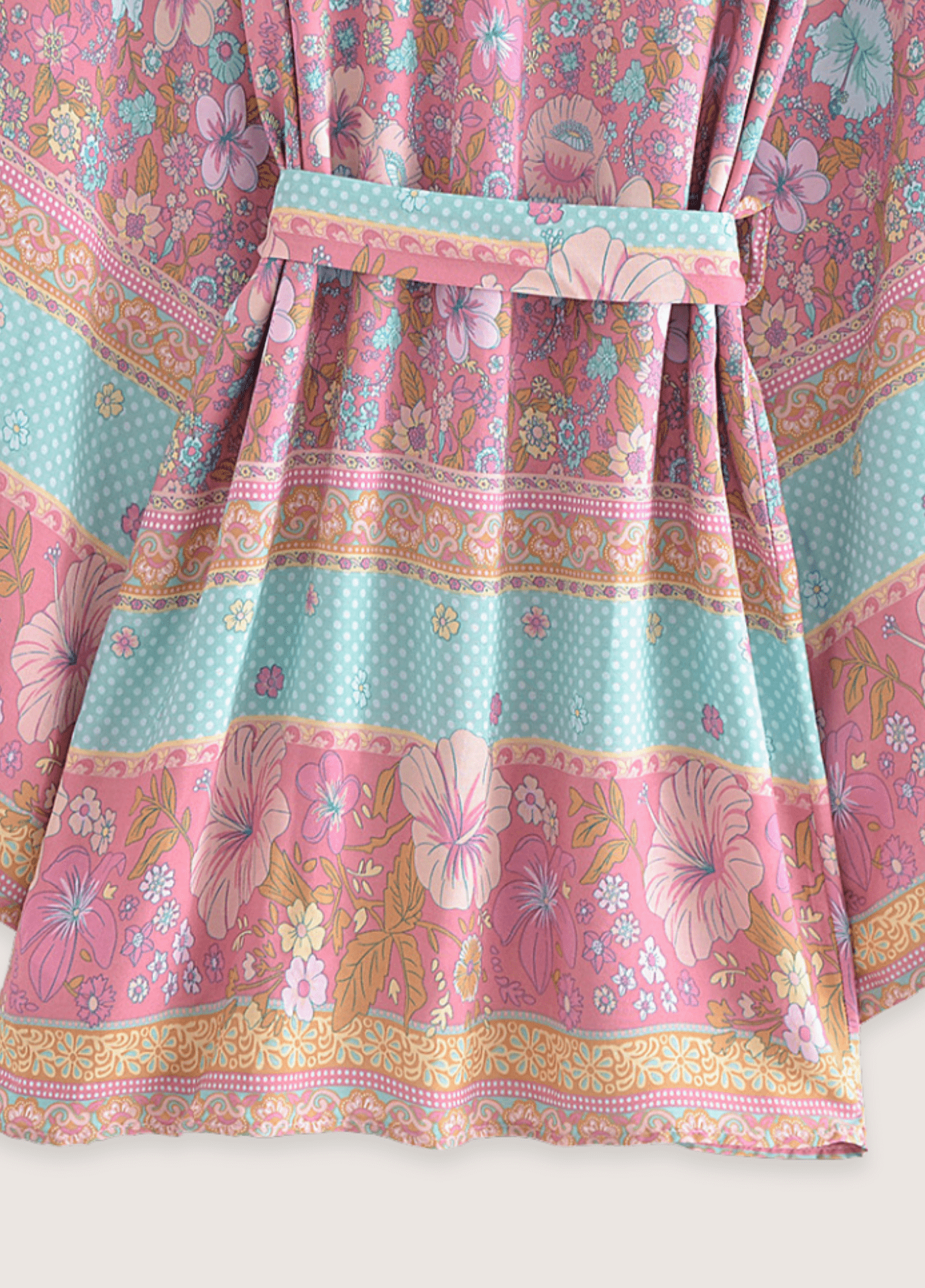 kimono-court-fleuri-rose-et-bleu-46714021445937.png