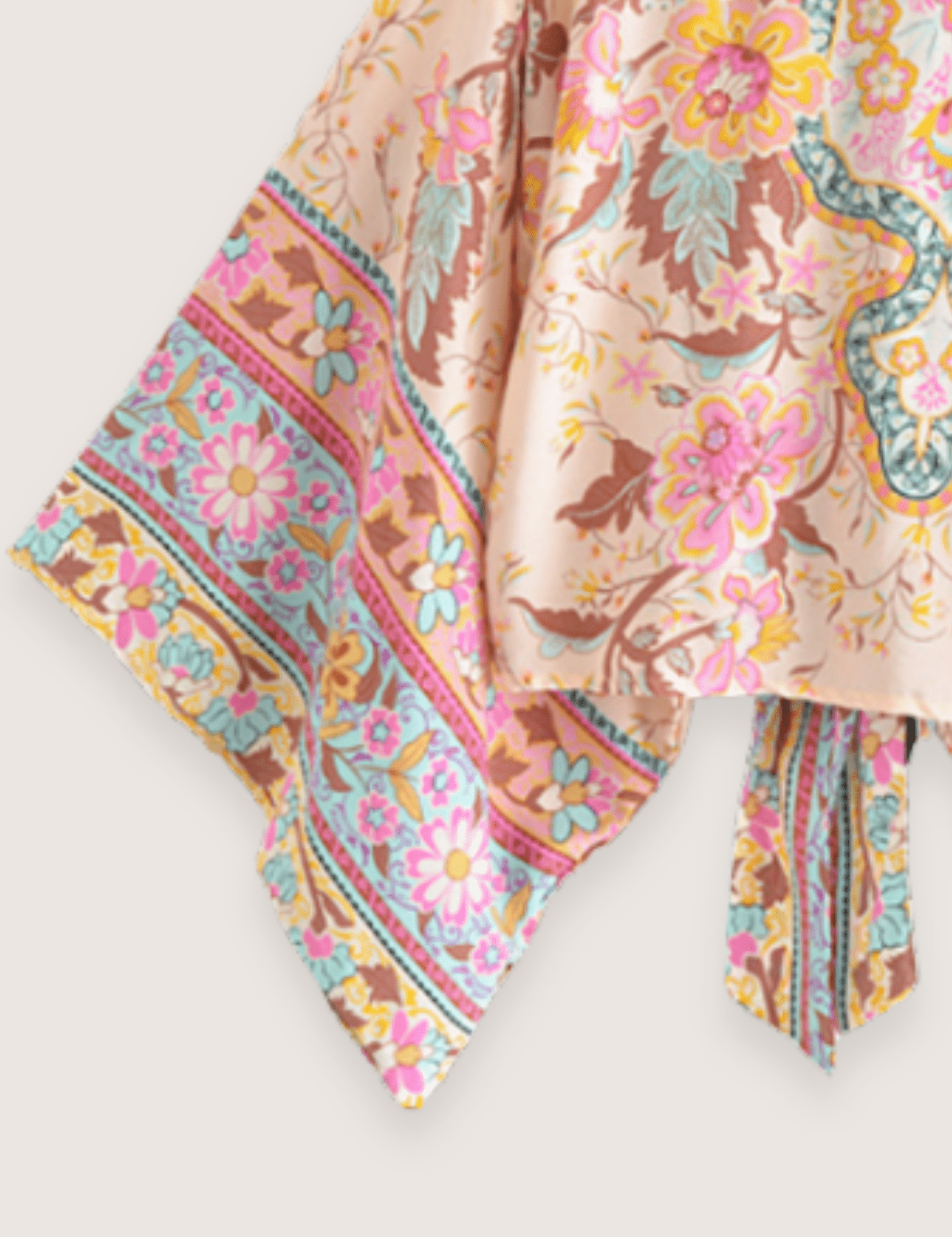 kimono-court-fleuri-rose-pale-kimono-court-fleuri-rose-pale-46705838293297.png
