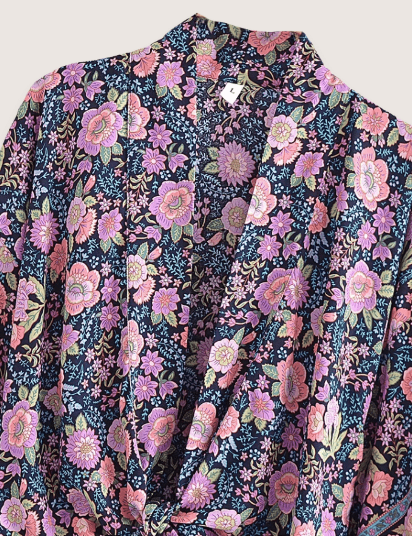 kimono-court-plage-fleuri-rose-et-bleu-nuit-kimono-court-plage-fleuri-rose-et-bleu-nuit-1181989925.png