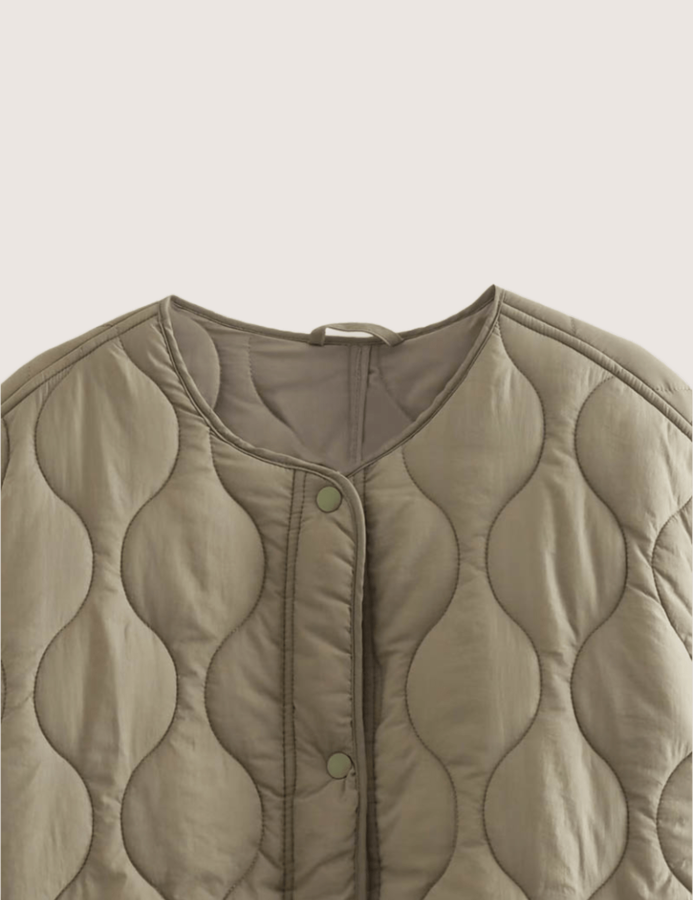 kimono-elegance-beige-la-veste-matelassee-ultime-kimono-elegance-beige-la-veste-matelassee-ultime-47038332895537.png
