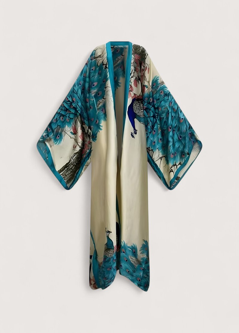kimono-en-soie-bleu_kimikono-1.jpg