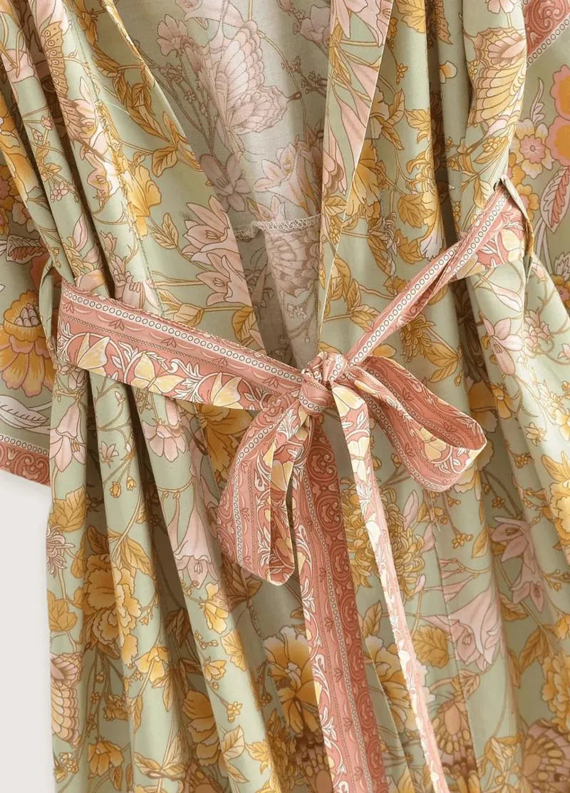 Kimono femme long fleuri jaune - Élégance authentique-Kimikono