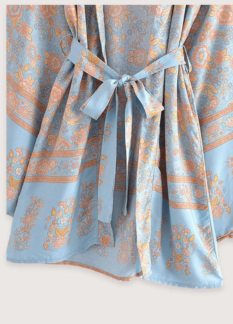 Kimono fleuri court bleu - Élégance japonaise-Kimikono