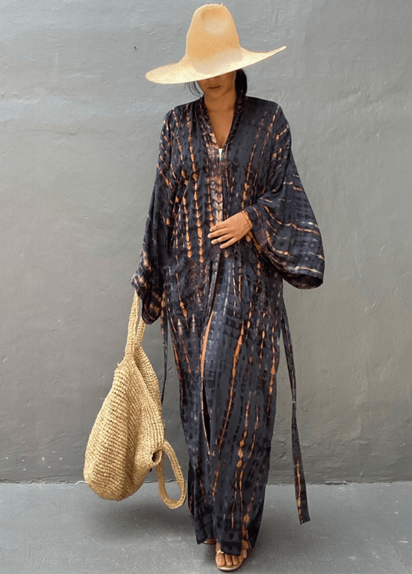 kimono-long-anthracite-a-imprime-tie-dye-avec-ceinture-anthracite-unique-46584530108721.png
