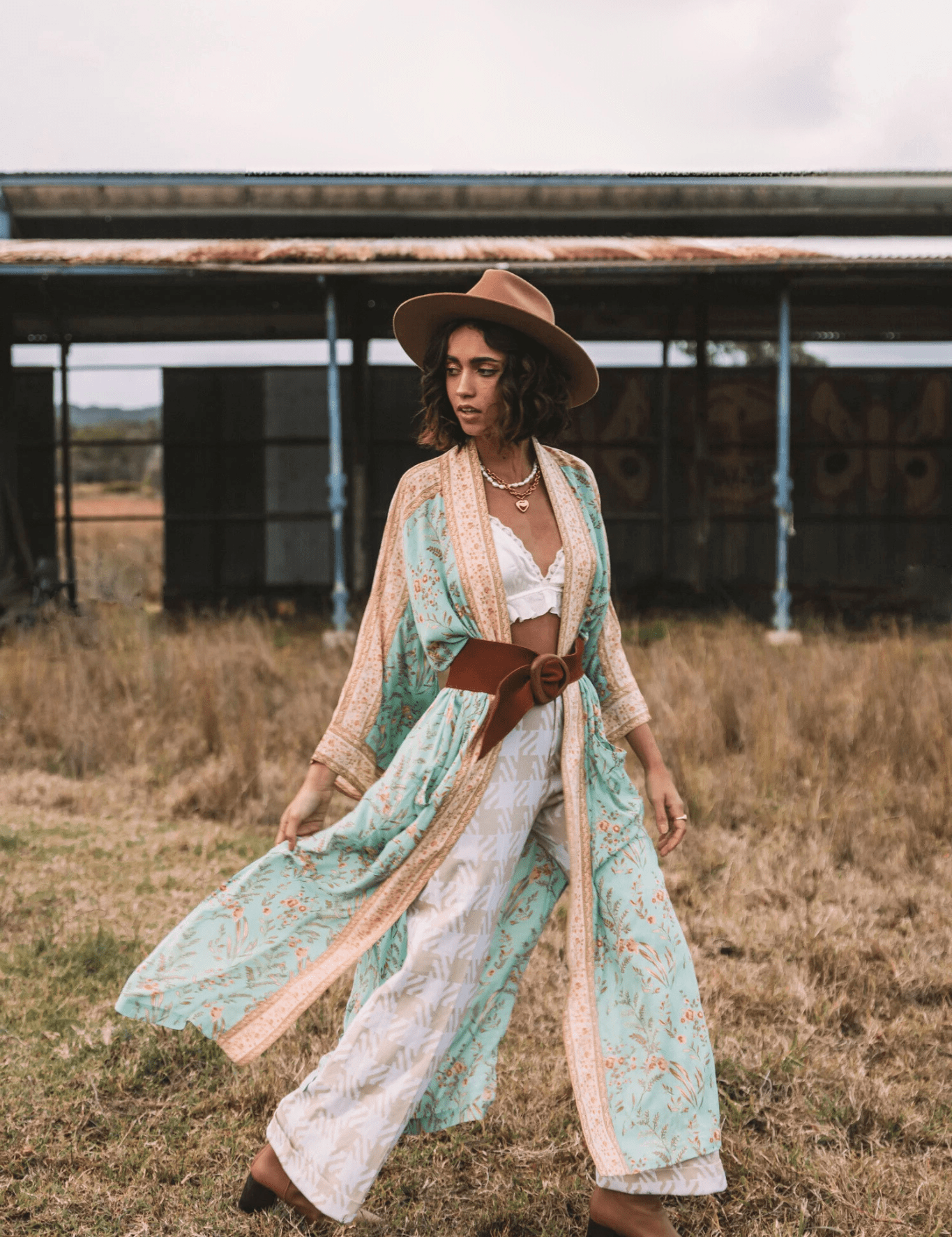 kimono-long-bleu-daisy-boheme-kimono-long-bleu-daisy-boheme-47733161951537.png