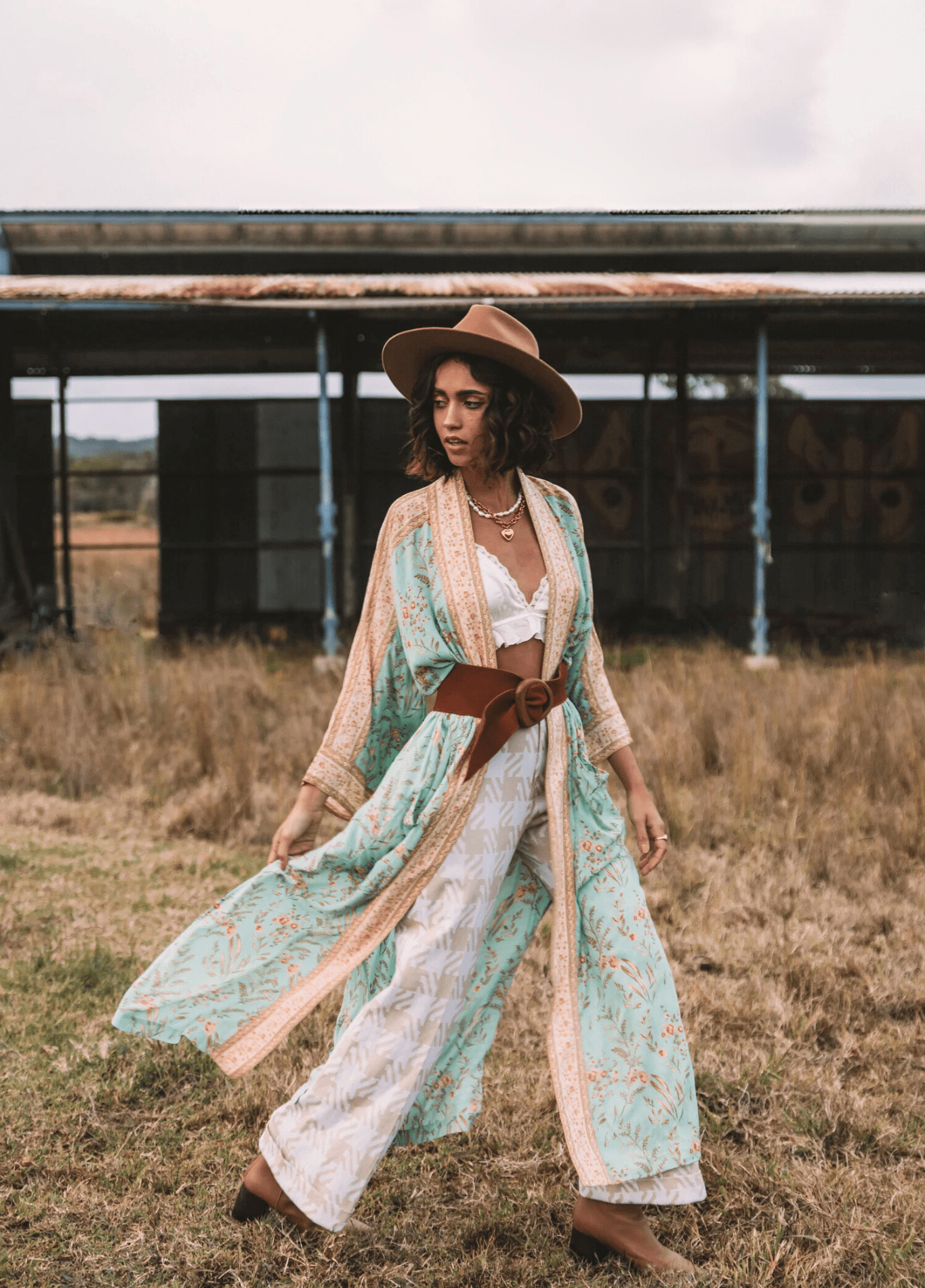 kimono-long-bleu-daisy-boheme-kimono-long-bleu-daisy-boheme-47733161951537.png