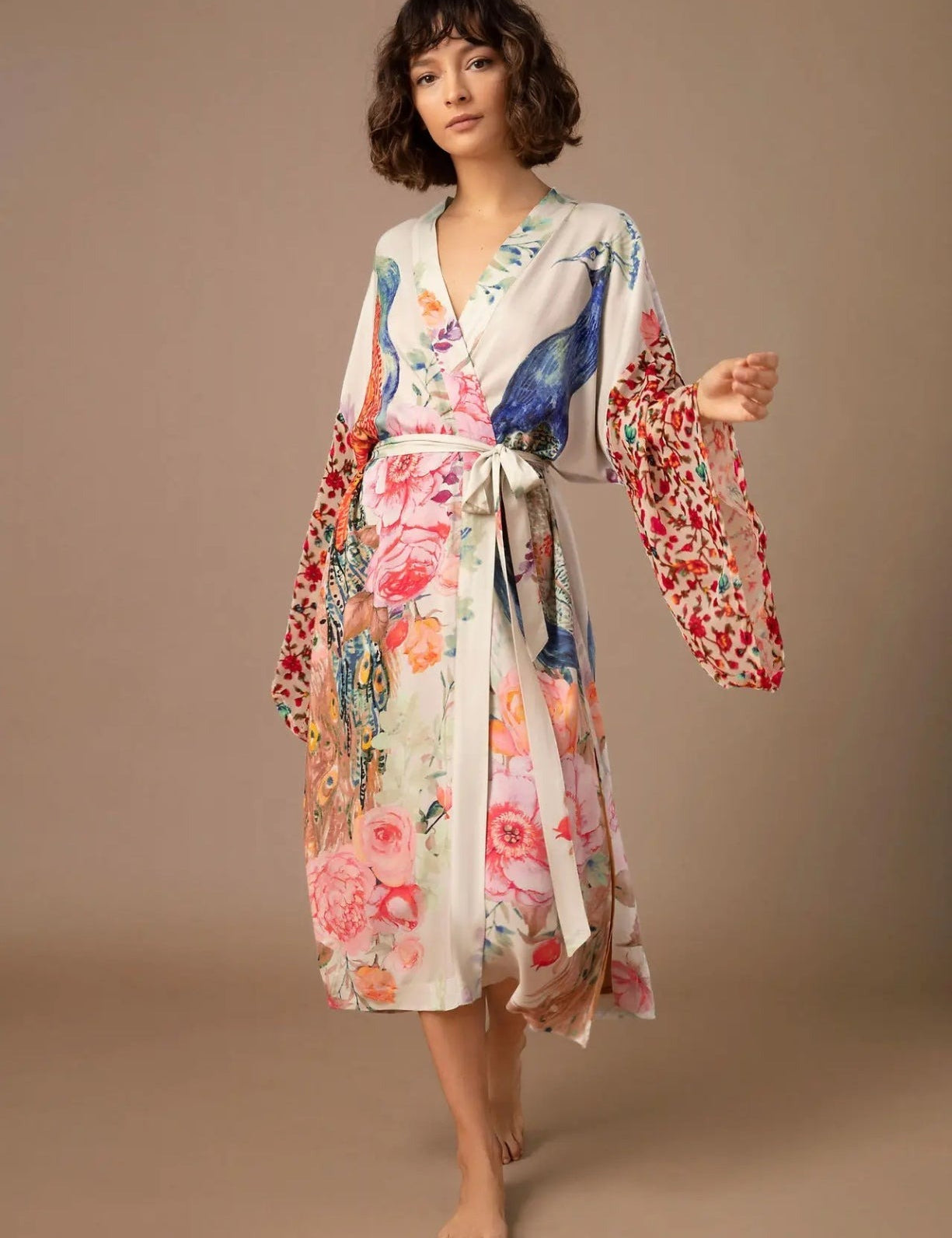 kimono-long-de-plage-cache-coeur.jpg