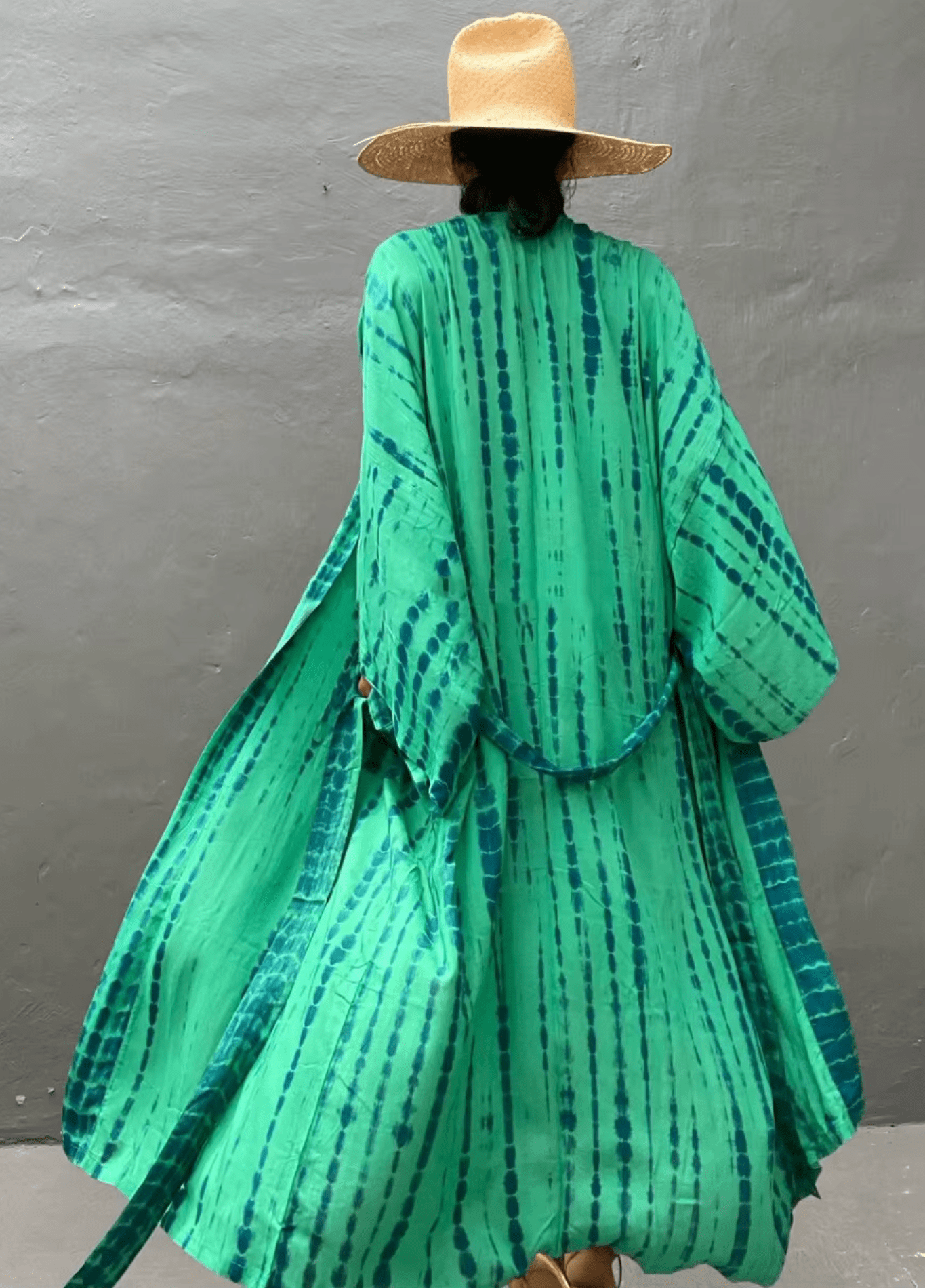 kimono-long-vert-menthe-a-imprime-tie-dye-kimono-long-vert-menthe-a-imprime-tie-dye-vert-unique-1113438445.png