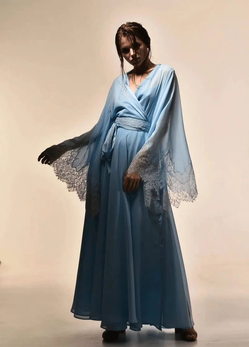 robe kimono femme en soie bleue