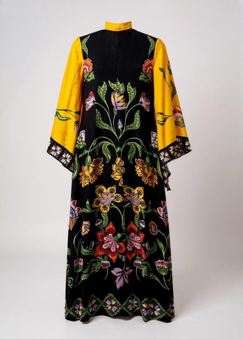 kimono robe noire florale