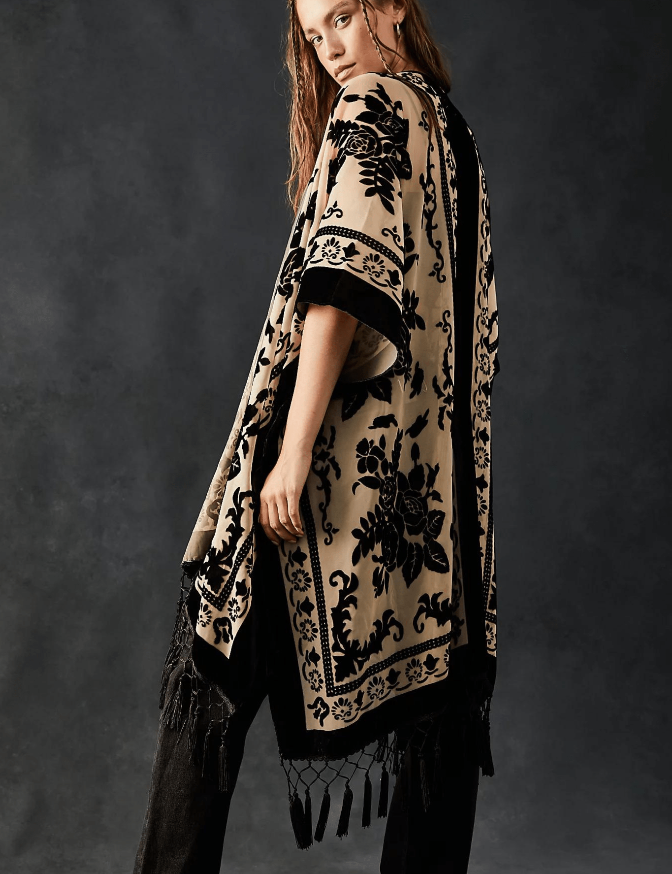 veste-kimono-creme-et-noir-creme-noir-46690593046833.png
