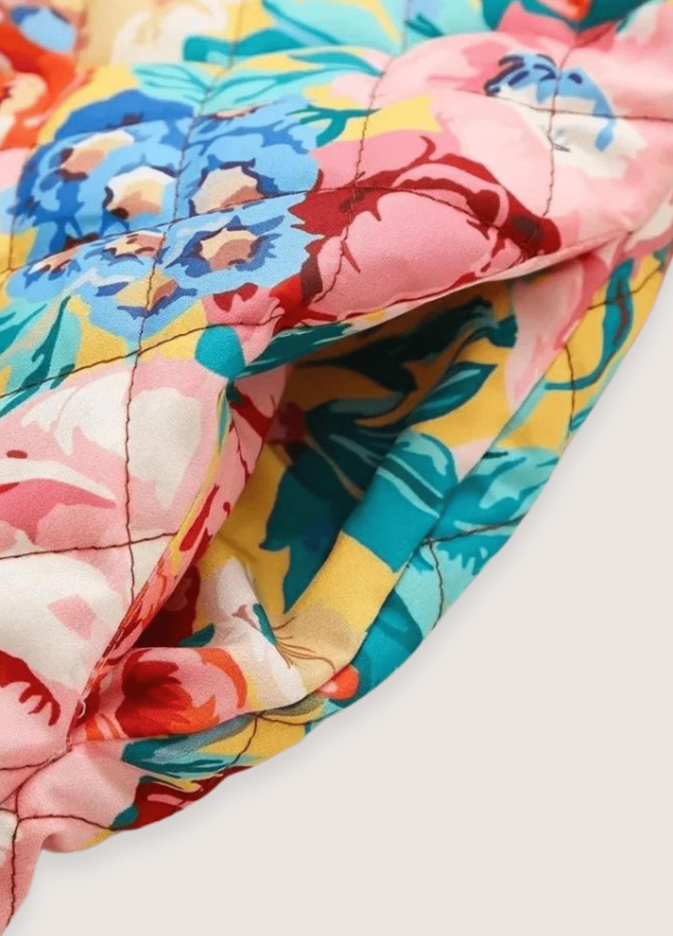 veste-kimono-matelassee-explosion-florale-46604390629681.png
