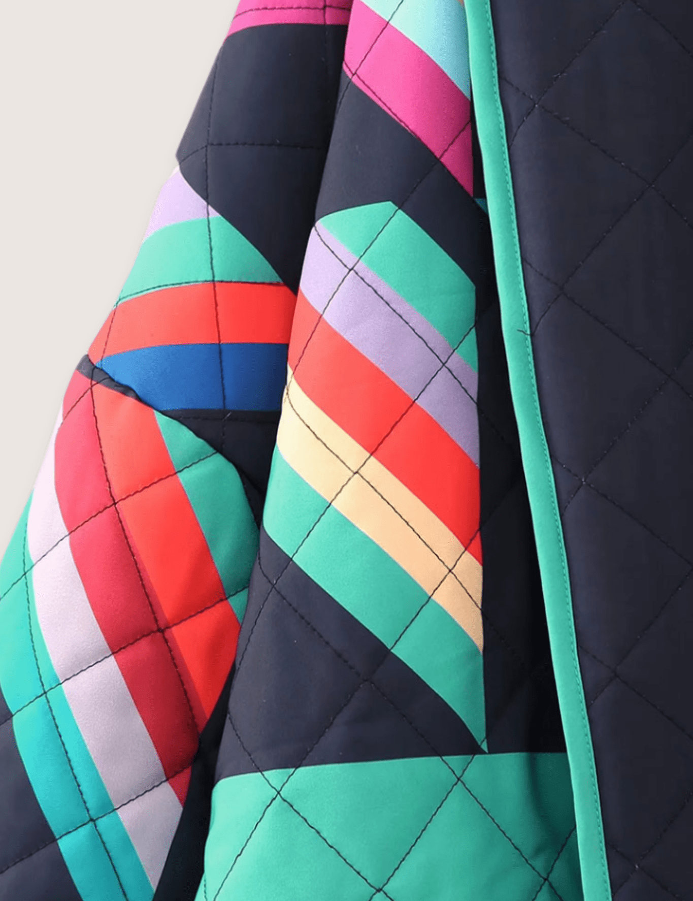 veste-kimono-matelassee-geometrique-colore-annee-80-46571701895473.png