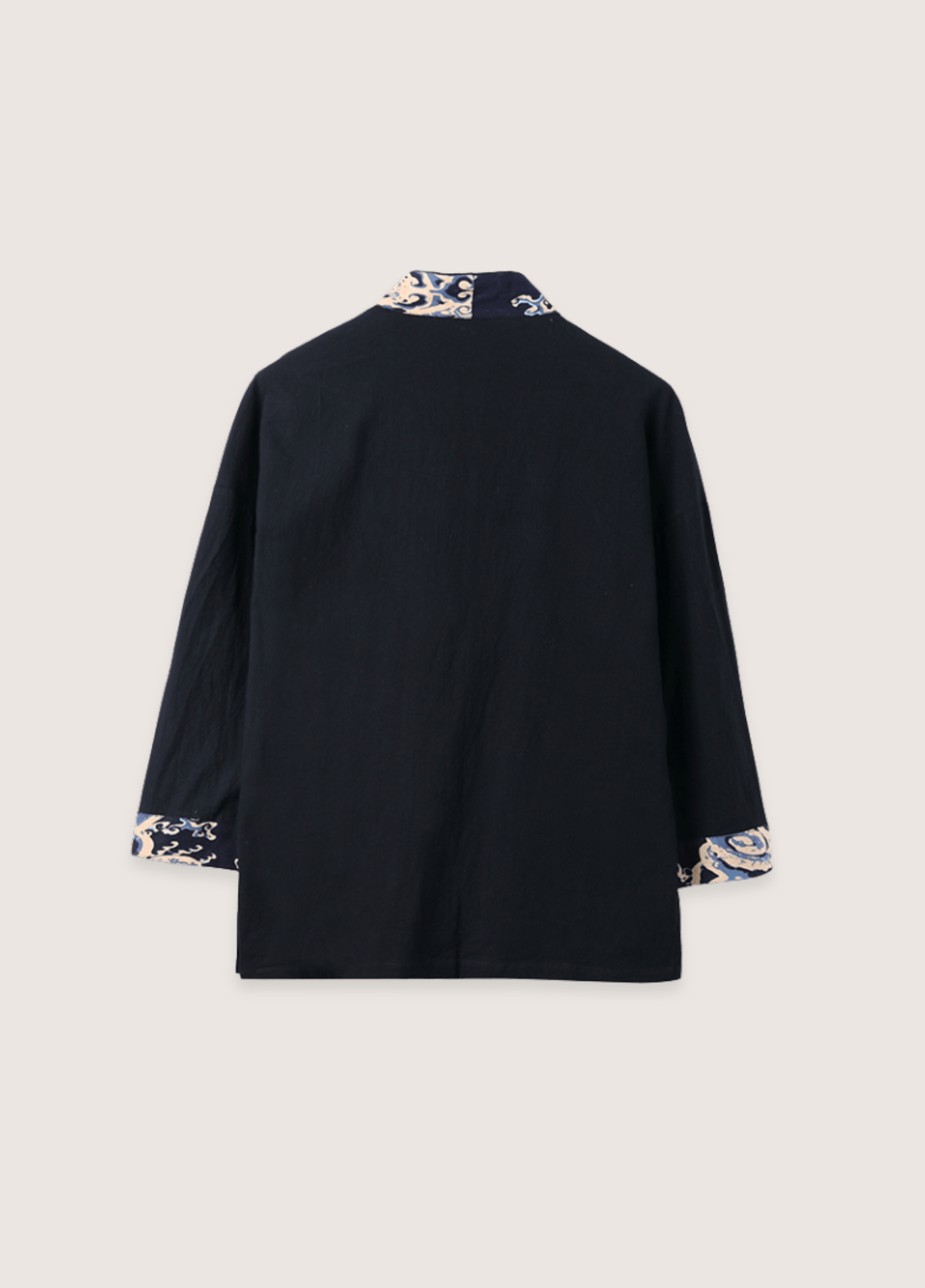 veste-kimono-noire-cardigan-contemporain-46784606699825.png