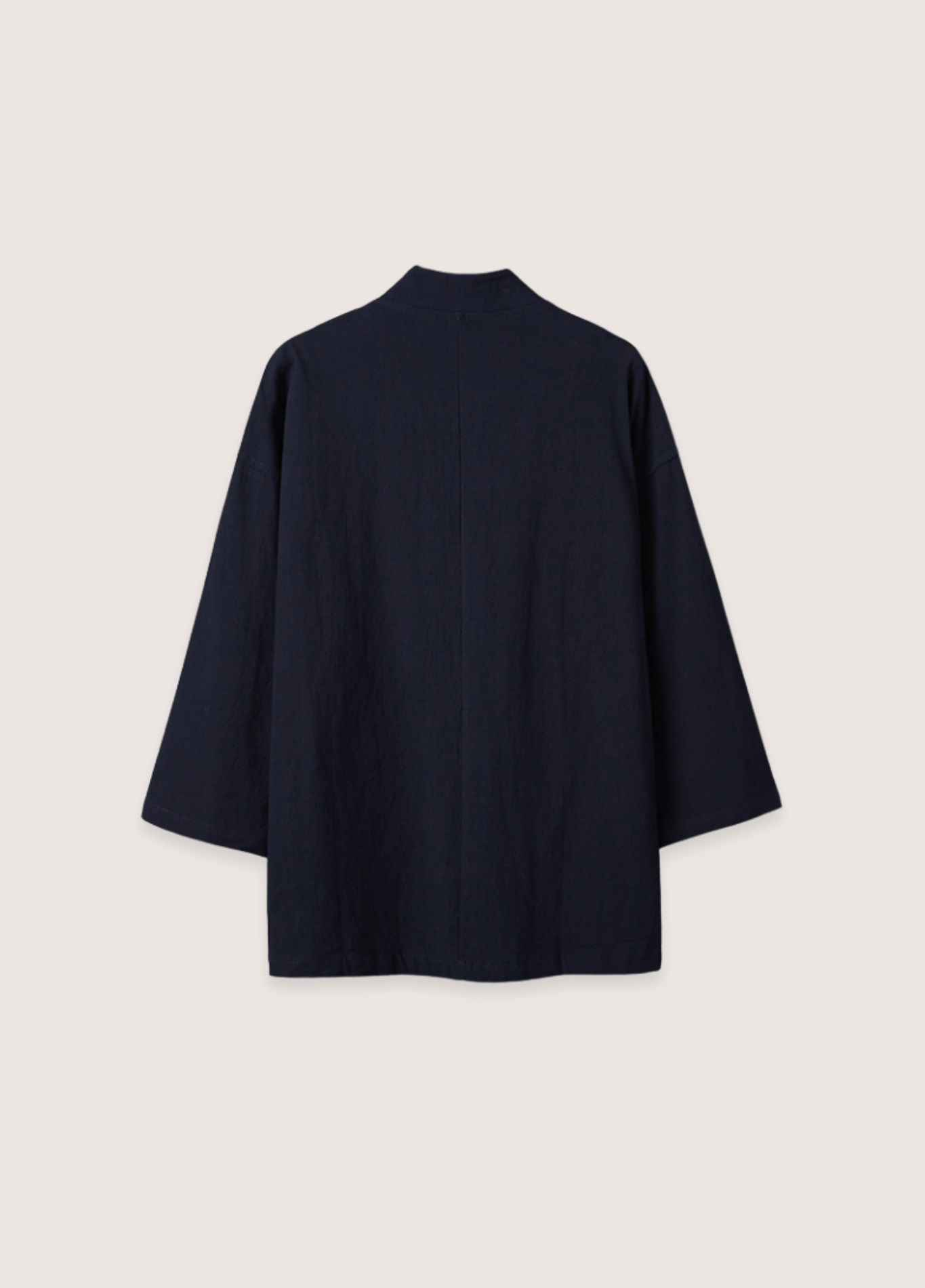 veste-kimono-noire-cardigan-minimaliste-46784819790129.png